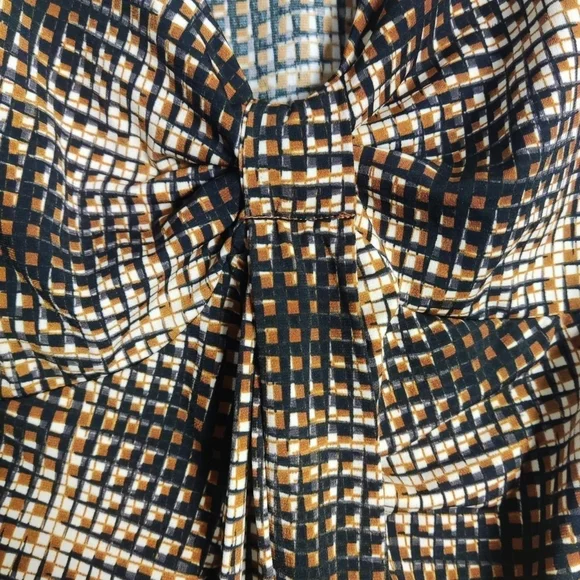 Laura Brown Square Patterned Tank Top - Picture 7 of 7